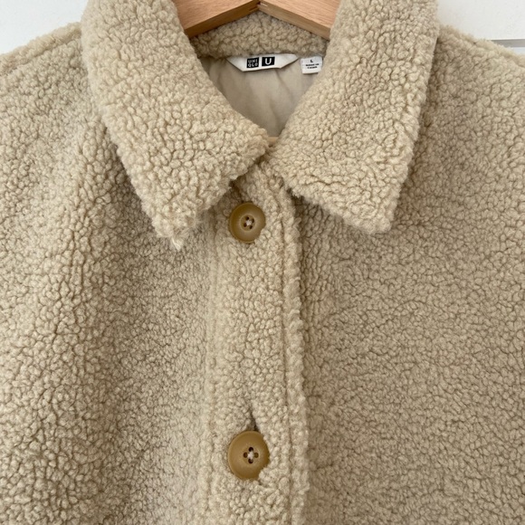 Uniqlo Shearling Jacket - Picture 3 of 6